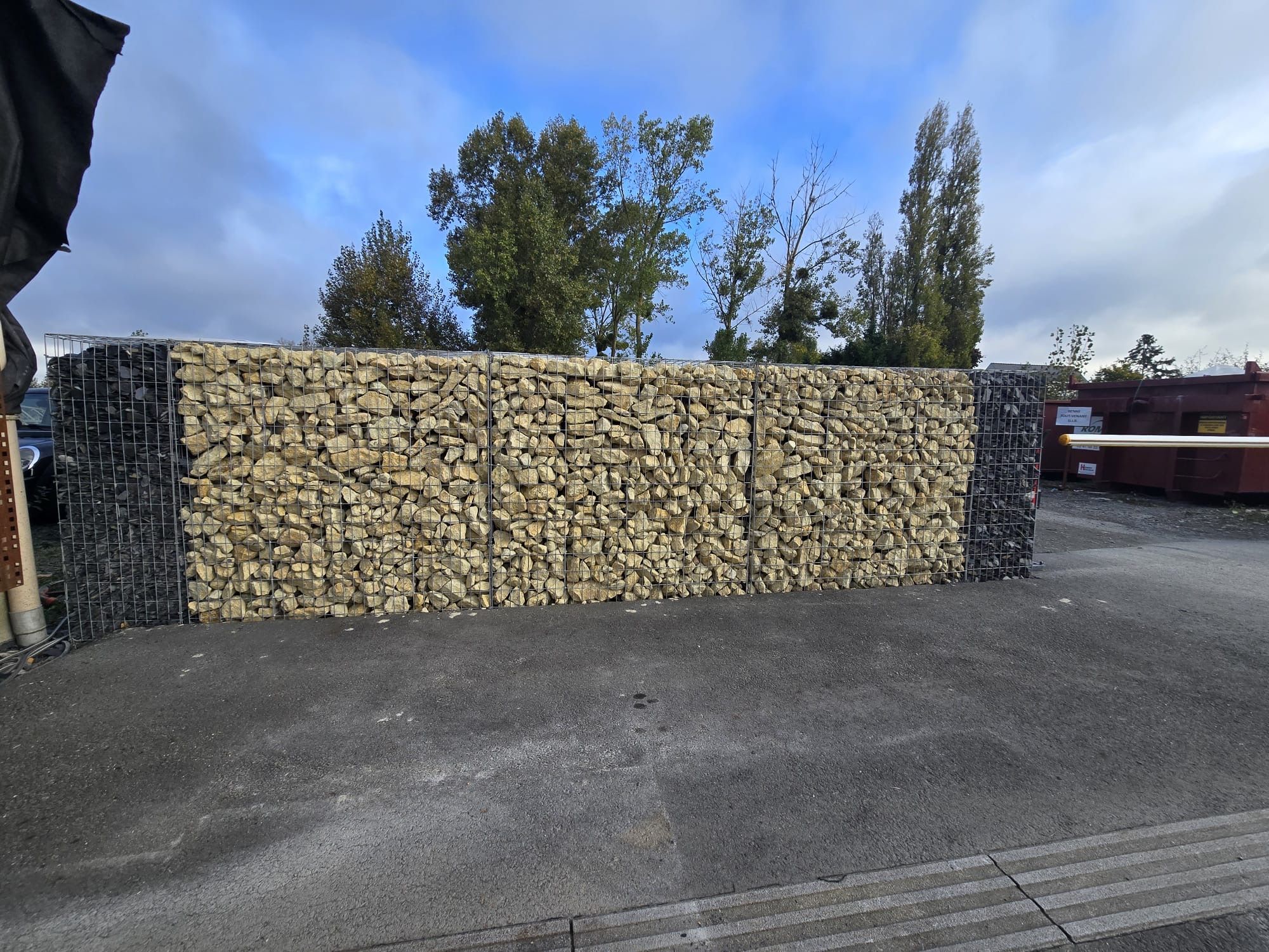 Mur de soutènement en gabions 